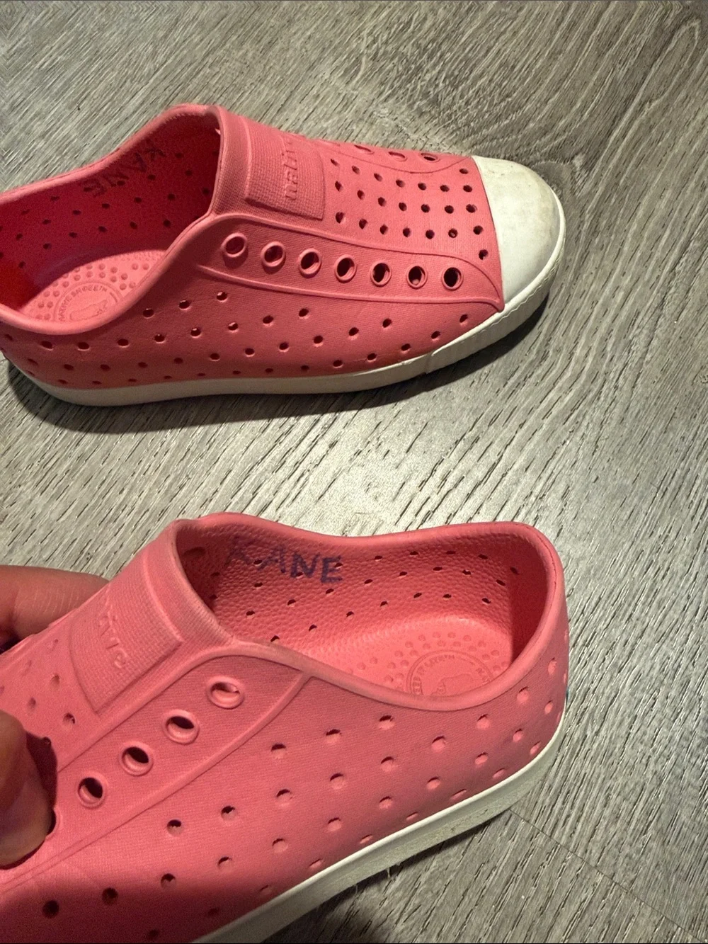 Native Kids Slip-On Water Shoes in Coral